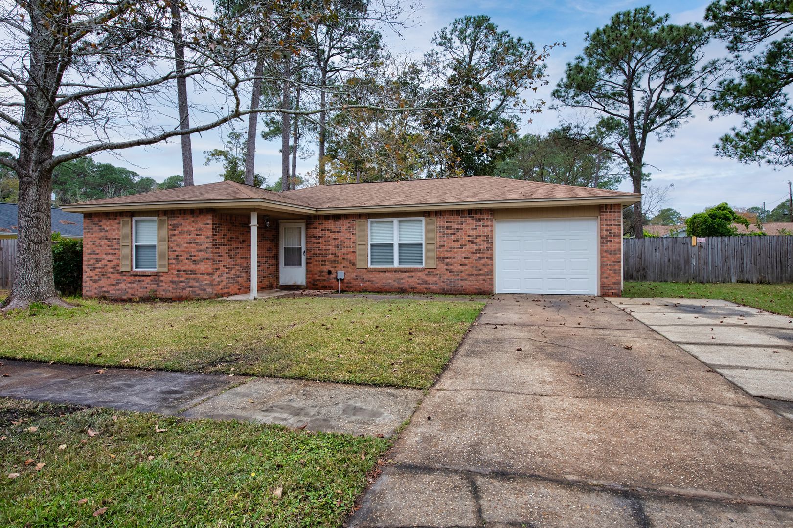 Fort Walton Beach House: 823 Meadow Lane