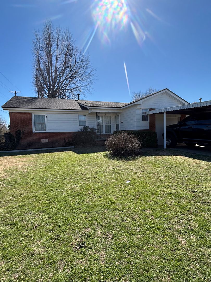 Oklahoma City House: 2400 SW 53rd Street