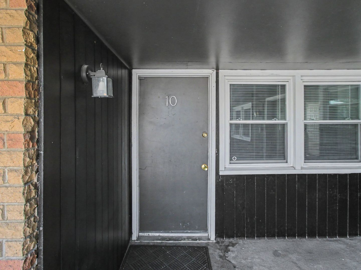 31st Street Apartment 12 of 12