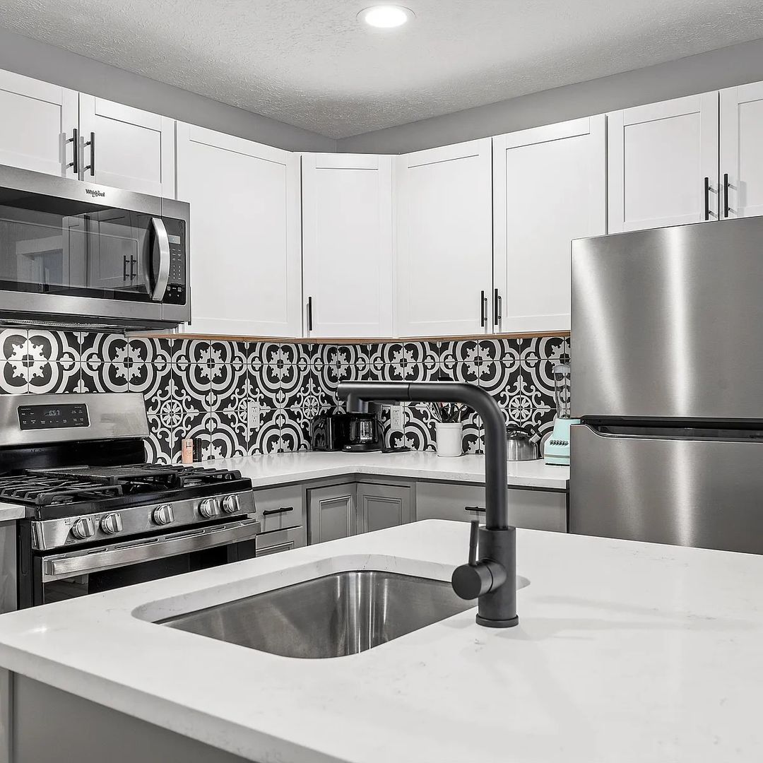 Pittsburgh Apartment: 1117 Spring Garden Ave