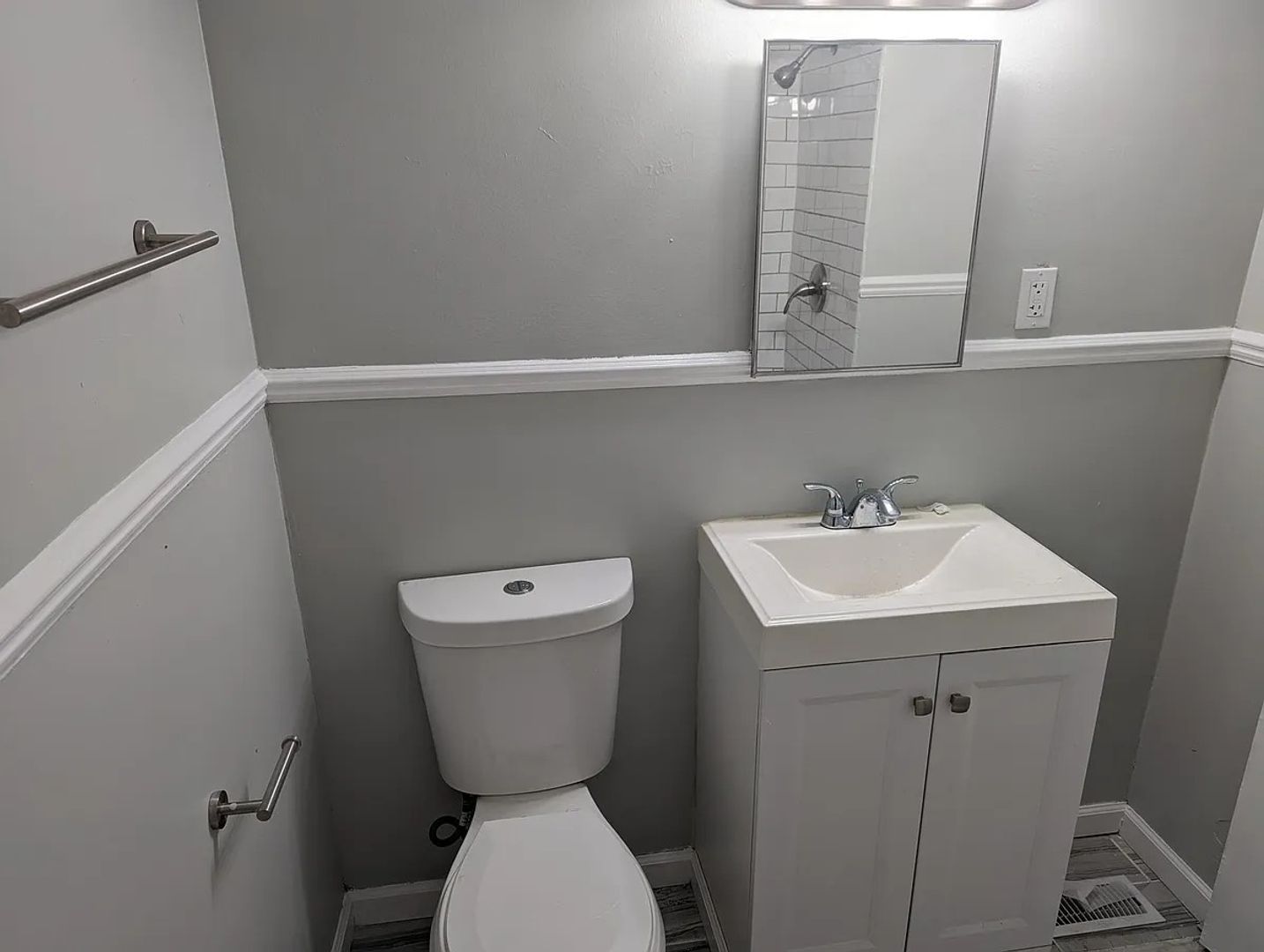 Pittsburgh Apartment: 39 S 27th Street