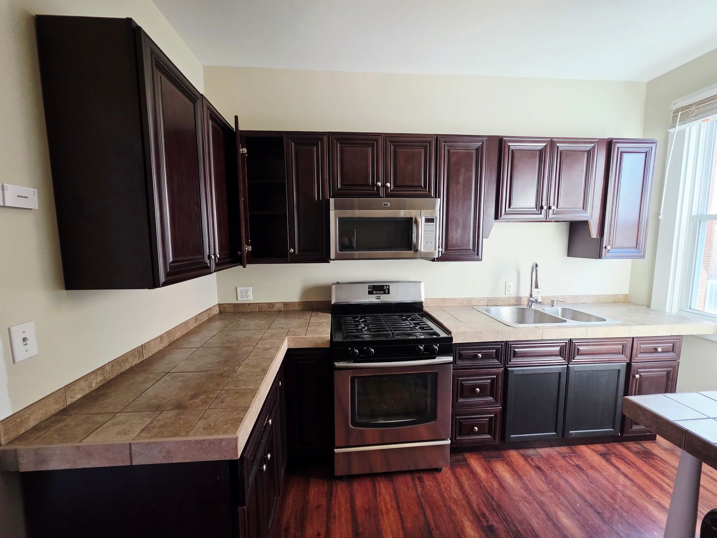 Crafton Apartment: 20 Walnut Street