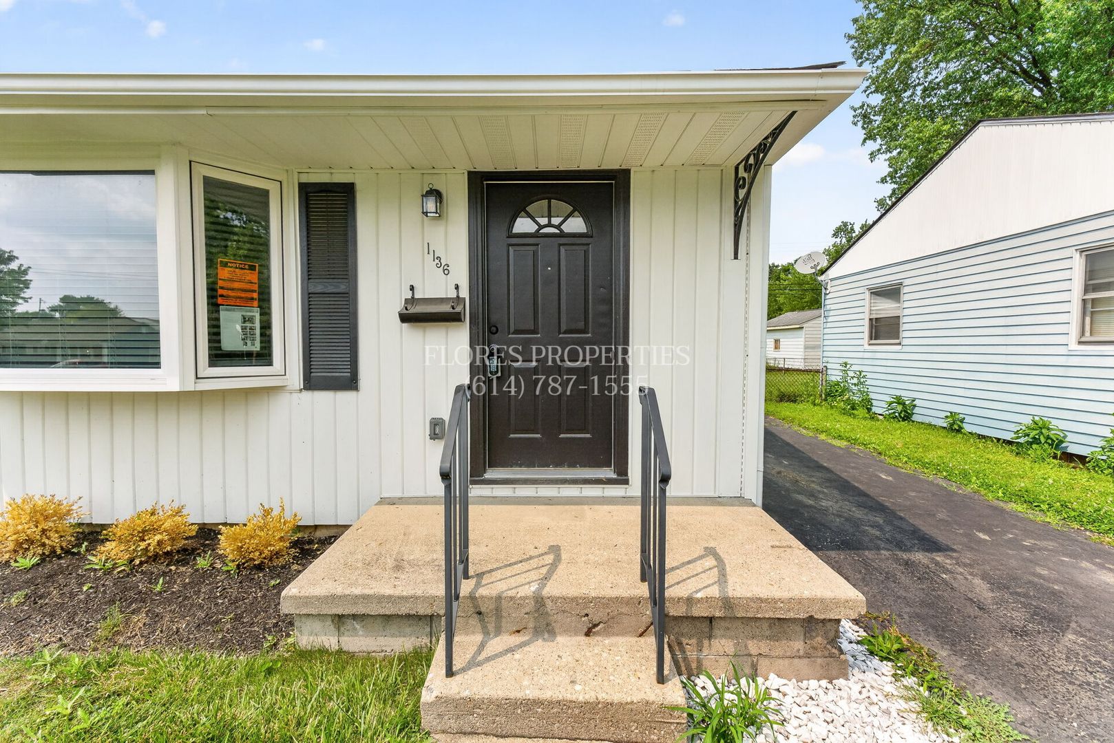 Columbus House: 1136 Pauline Ave