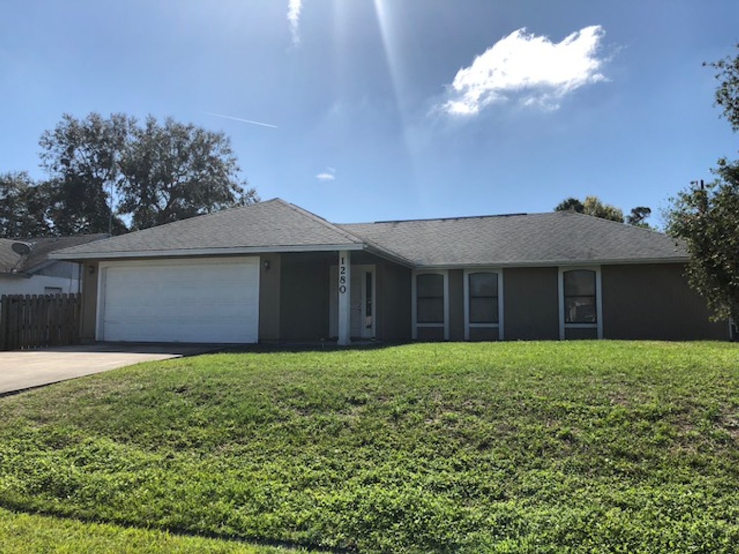 PORT SAINT LUCIE House: 1280 SW JACQUELINE AVE