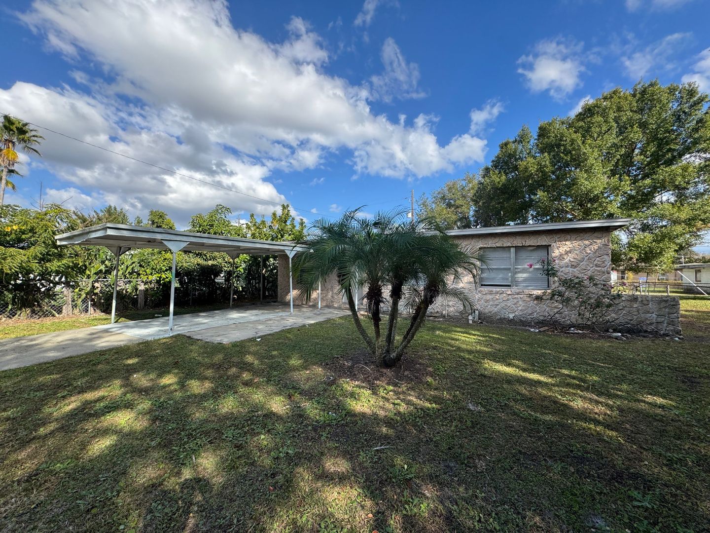 ORLANDO House: 1209 CARLSBAD PL
