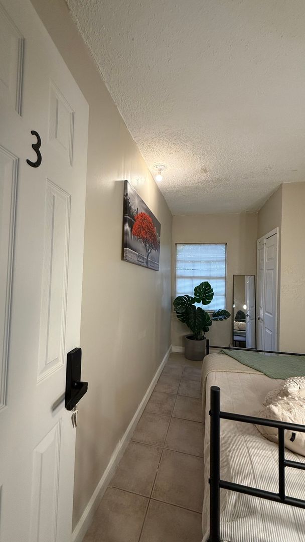 SANFORD House: 1703 MCCARTHY AVE