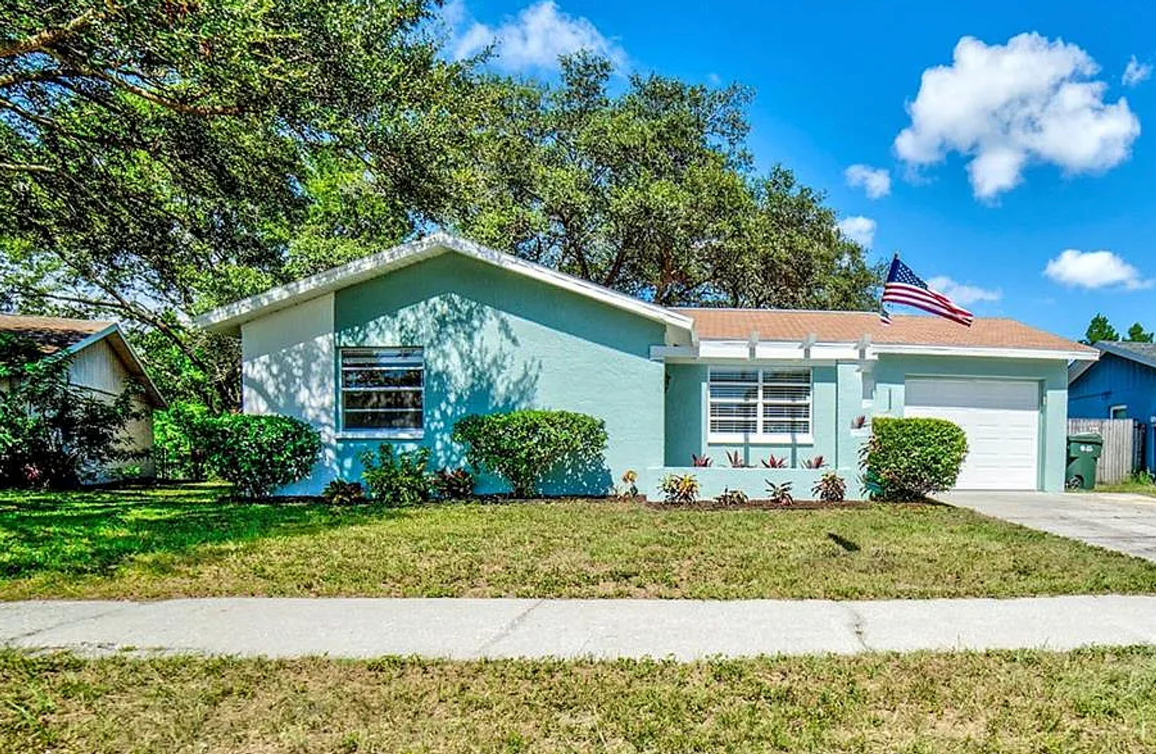 Largo House: 504 7th St SE