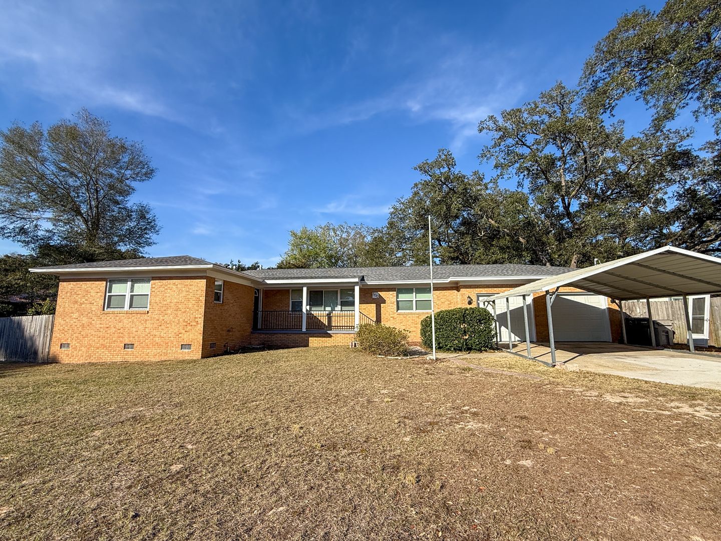 Pensacola House: 500 N. 77th Ave.