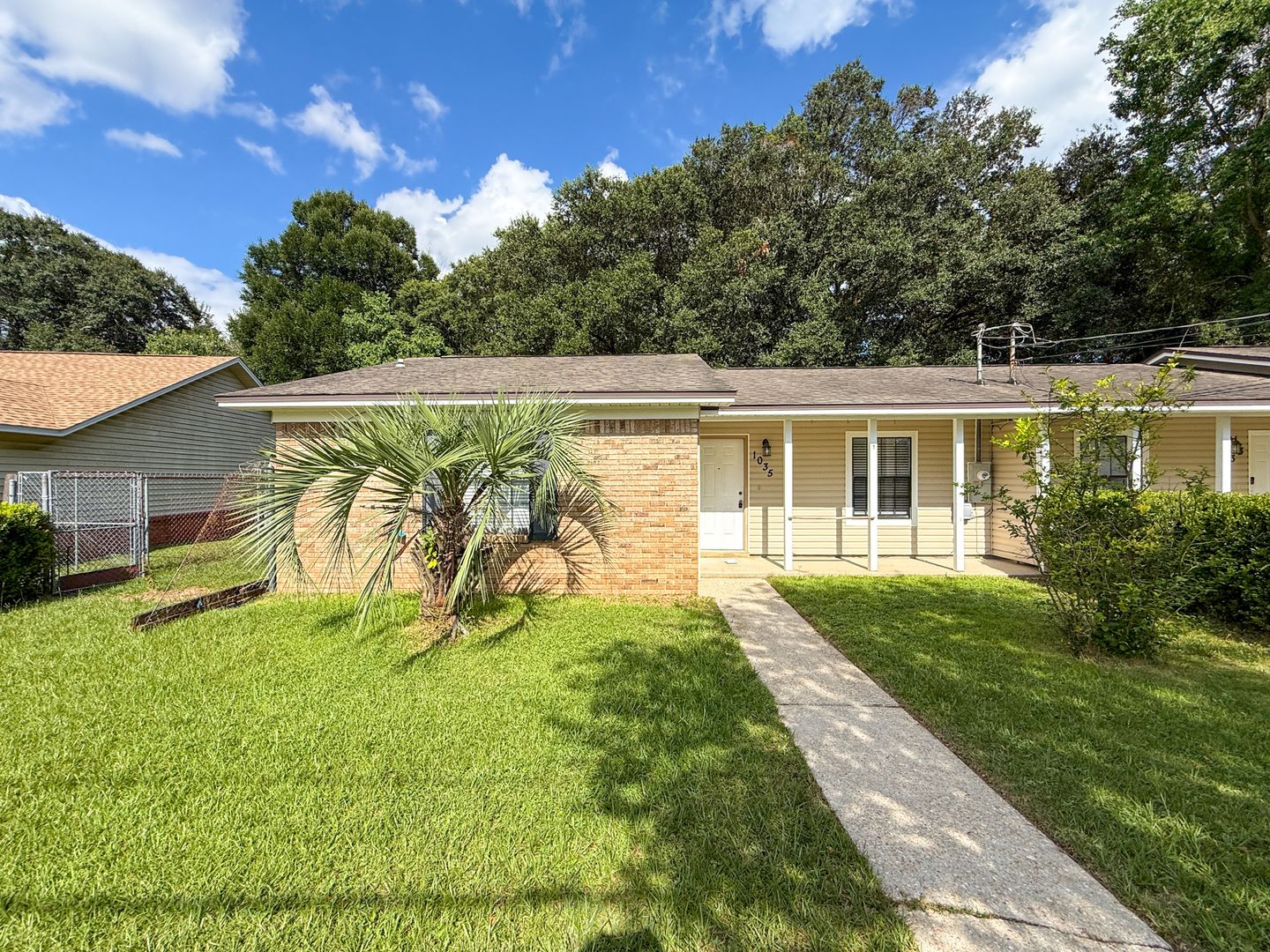 Pensacola House: 1035 Peakview Drive