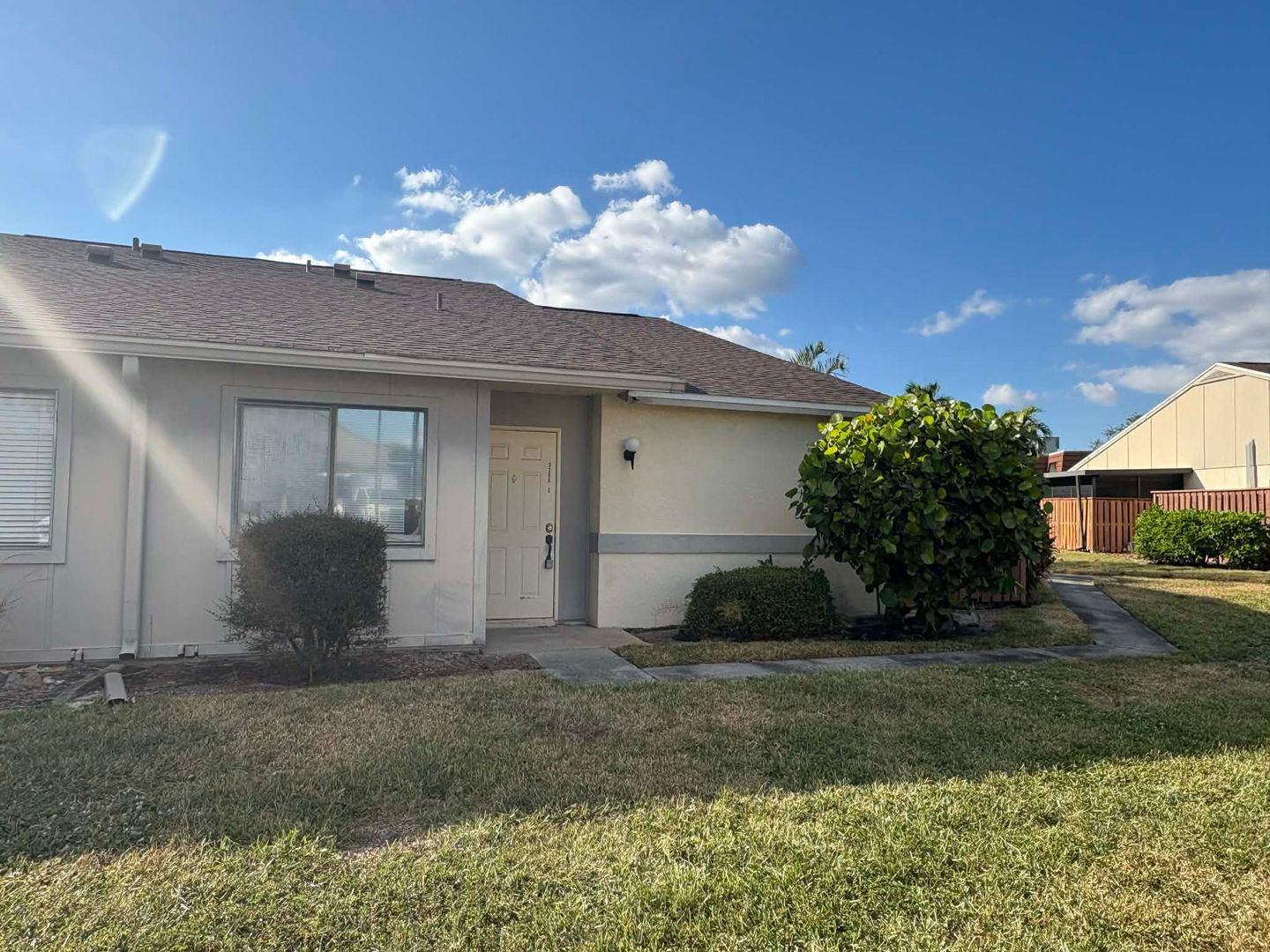 Fort Myers House: 5266-2 Cedarbend Drive