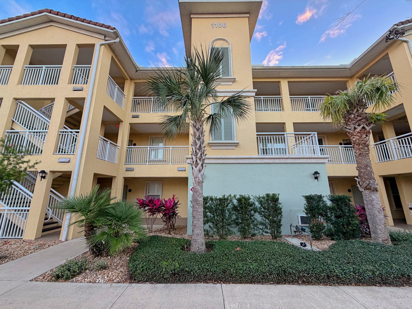 Palm Coast Condo: 1100 Canopy Walk