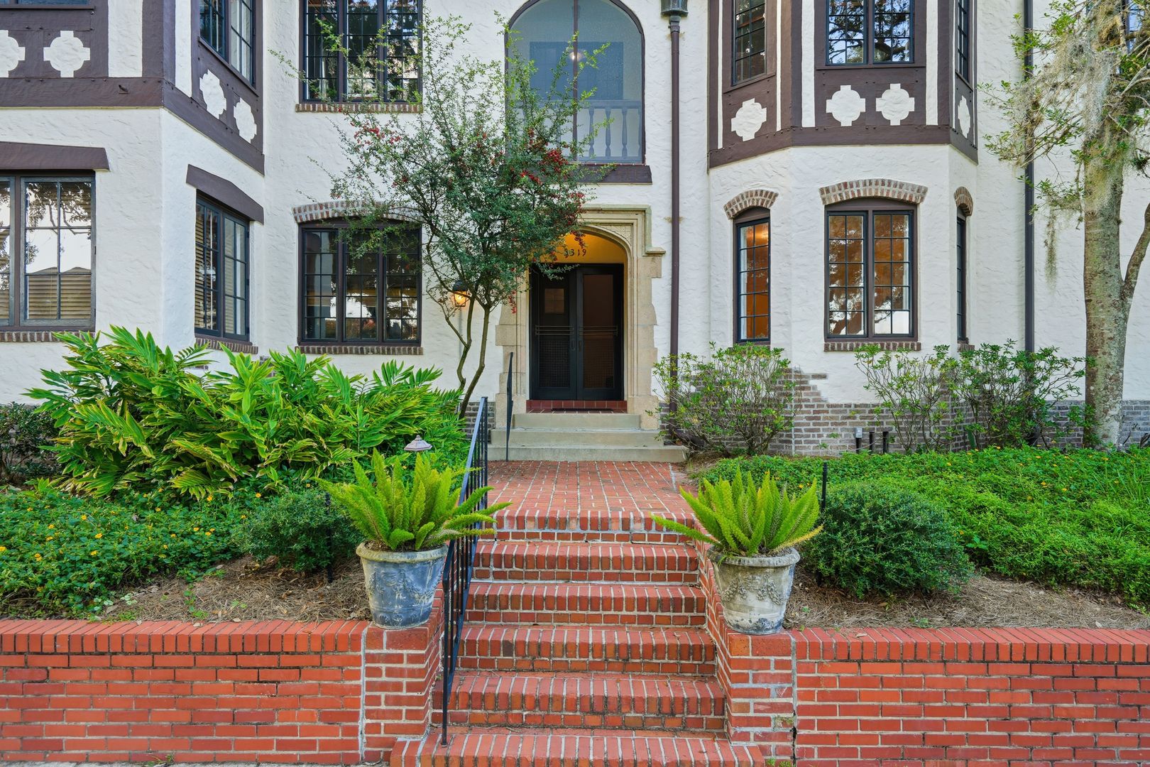 Jacksonville House: 3319 Pine St Apt 5