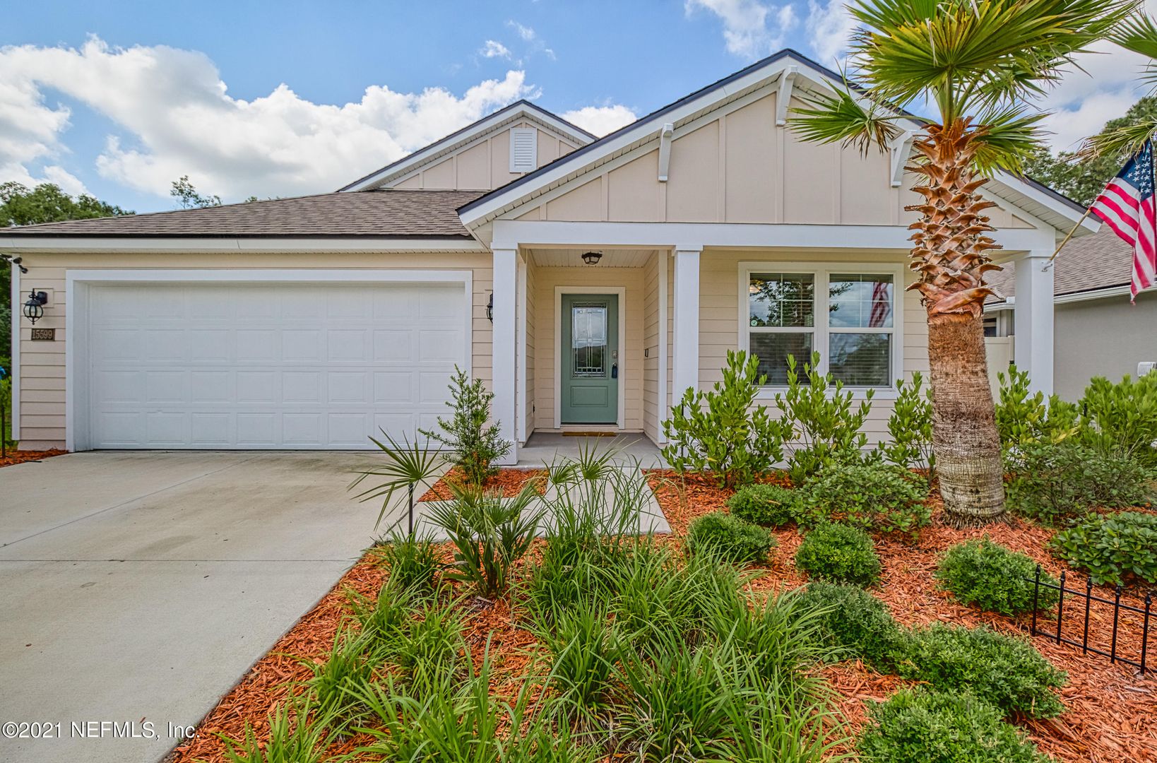 Jacksonville House: 15599 Chir Pine Drive