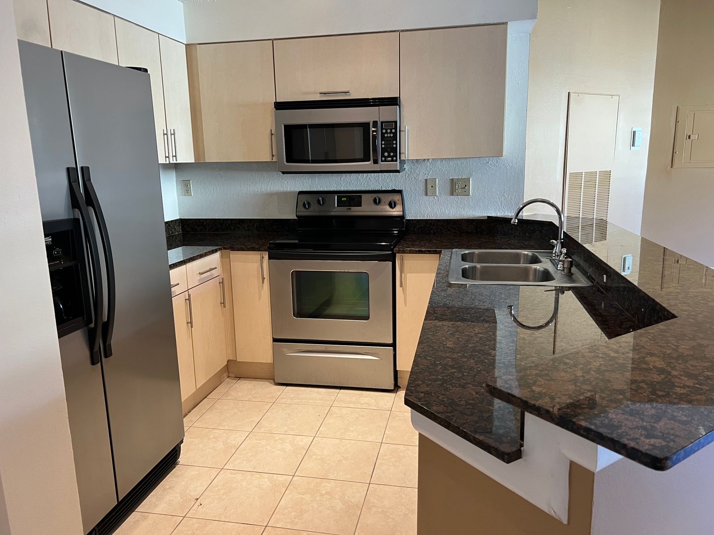 Fort Lauderdale Condo: 2445 SW 18th Ter