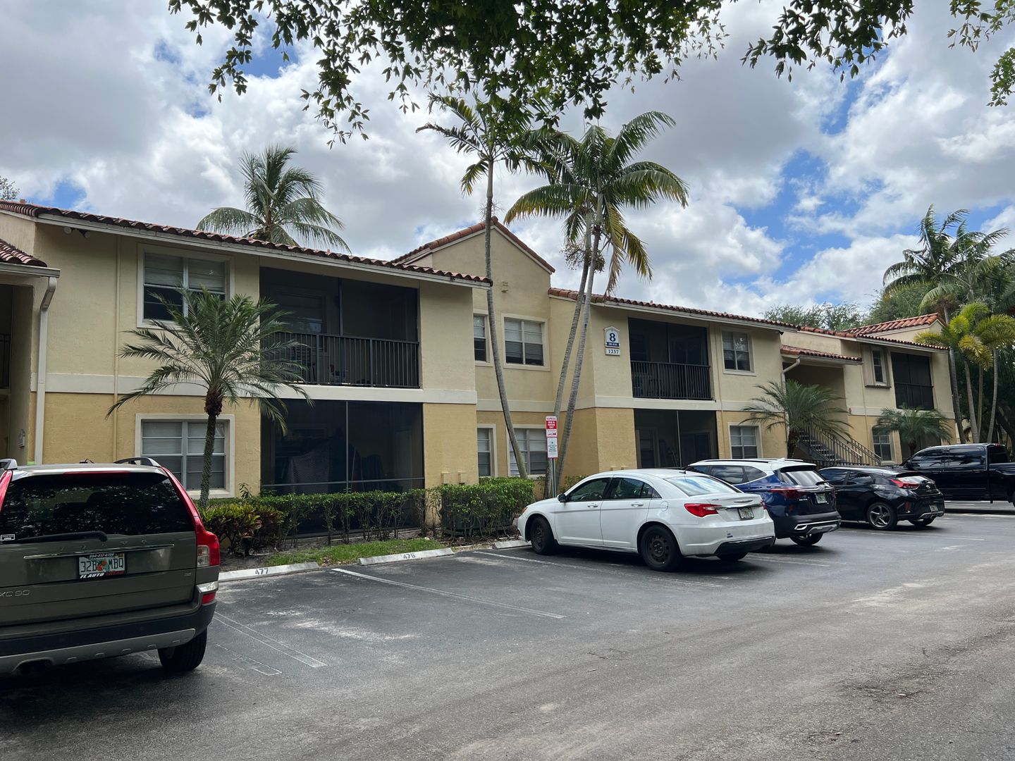 POMPANO BEACH Condo: 1237 SW 46 AVENUE