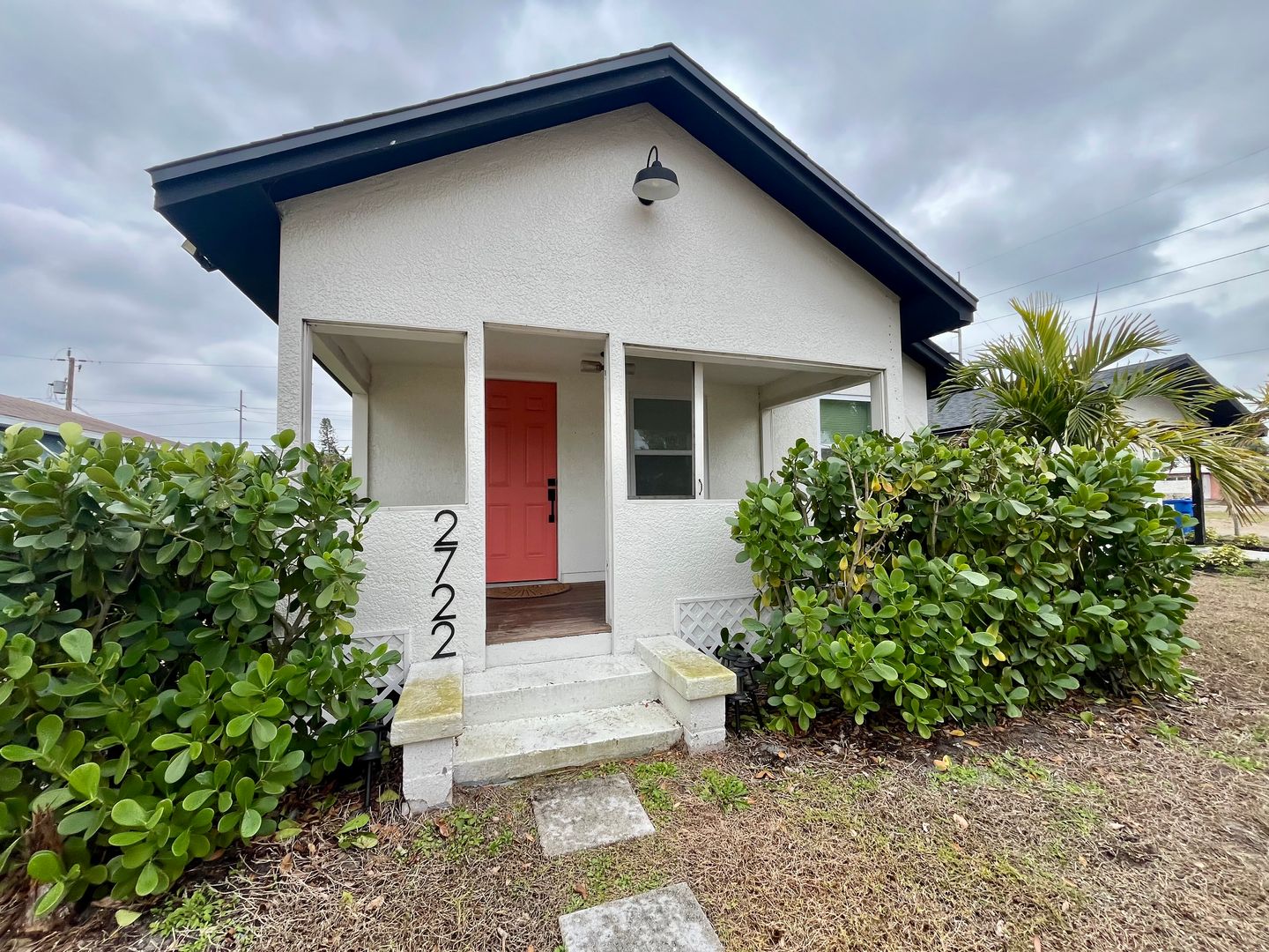 St. Petersburg House: 2722 14th Ave S