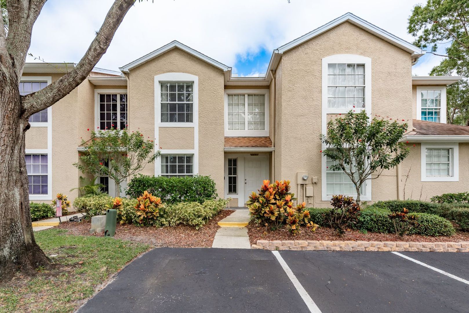 Palm Harbor Townhome: 2241 Andover Circle