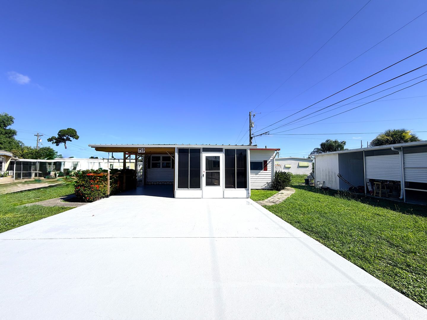 N. Ft. Myers House: 139 Gaslight Ave.