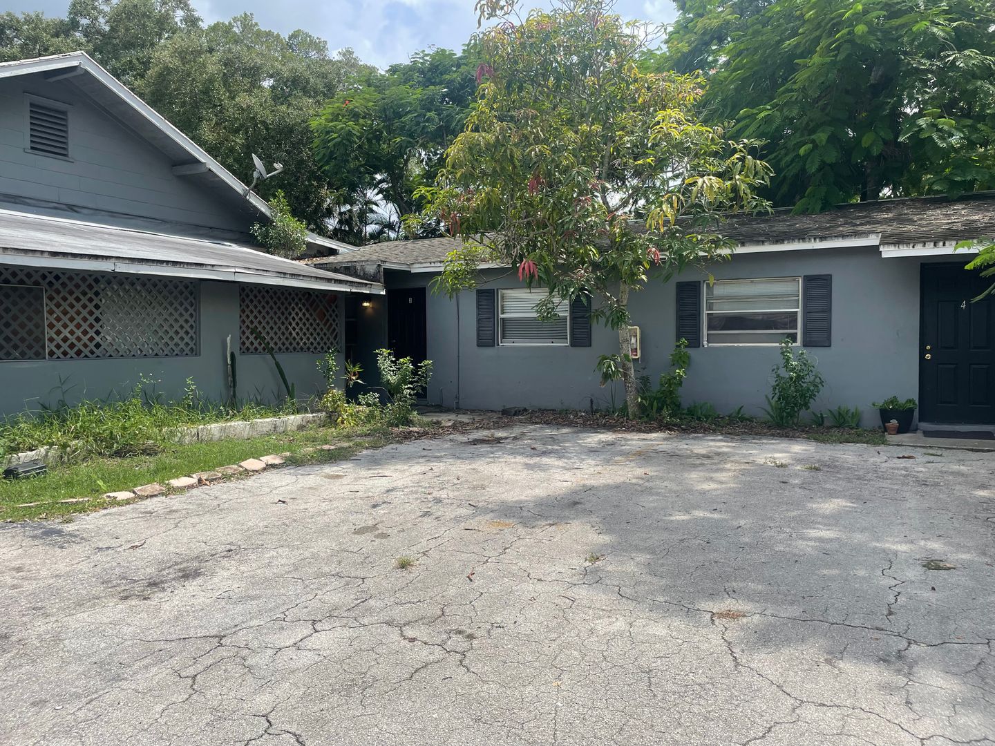 Ft. Myers Apartment: 1840 Lafayette St