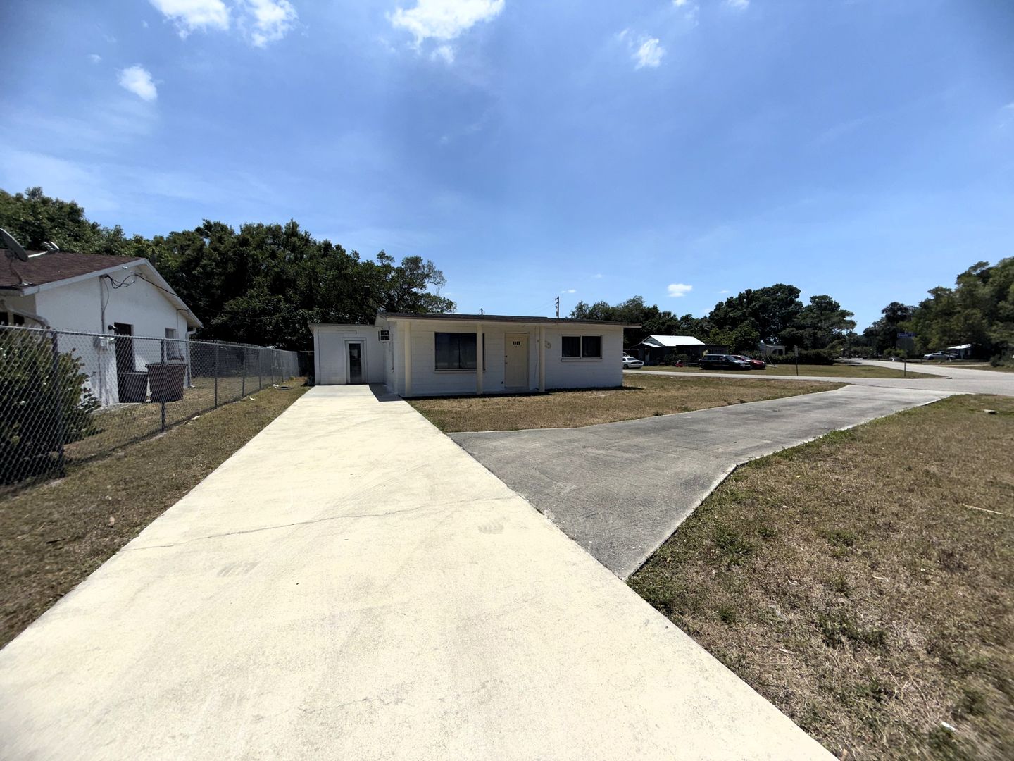 Ft. Myers House: 5194 Atlanta Ave.