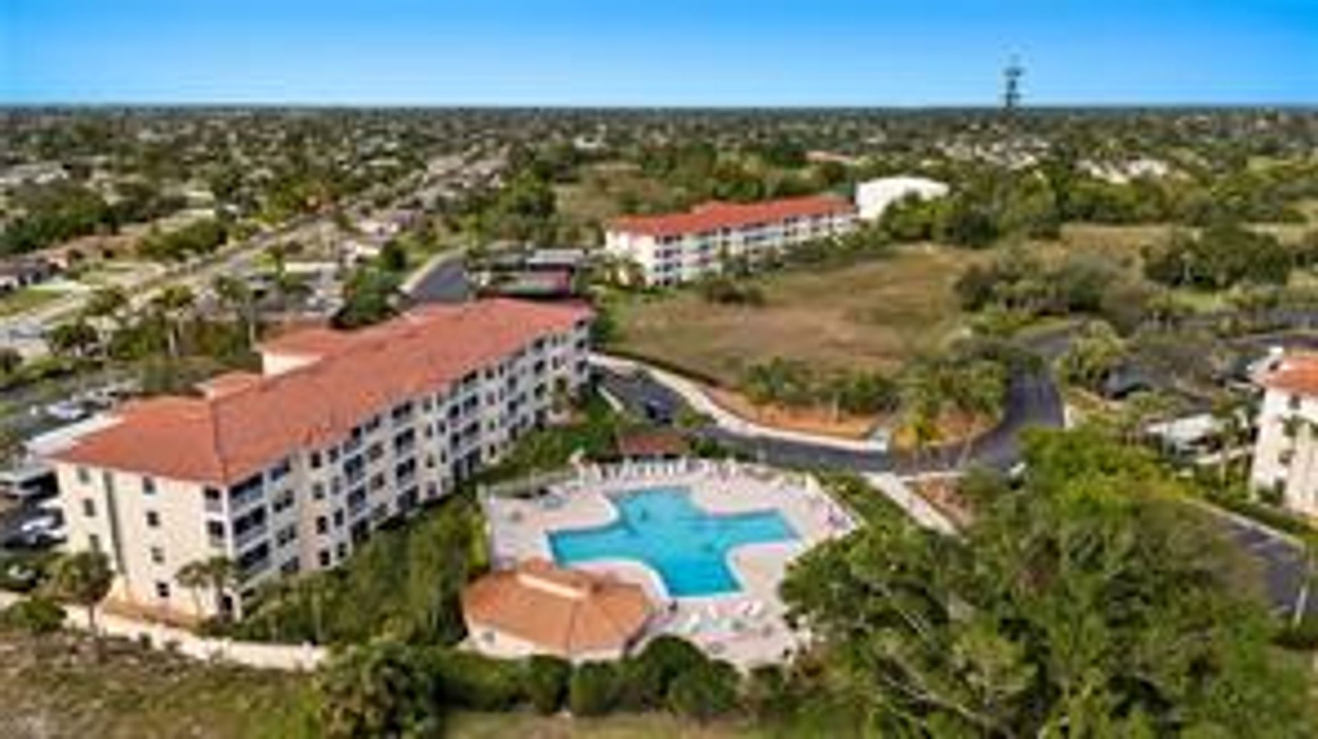 CAPE CORAL House: 4013 PALM TREE BLVD