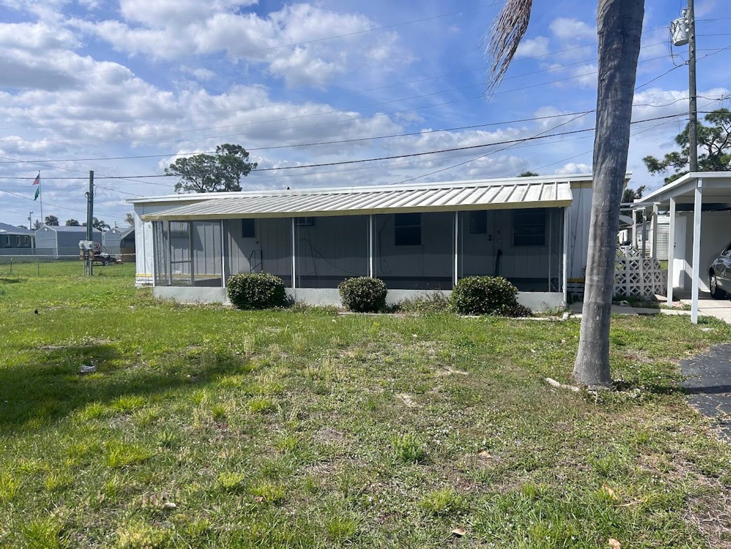 North Fort Myers House: 168 Lamplighter Lane