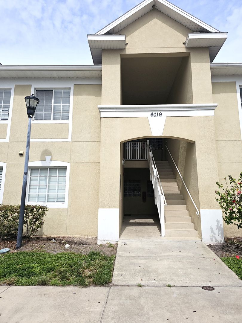 Riverview Condo: 6019 Portsdale Place