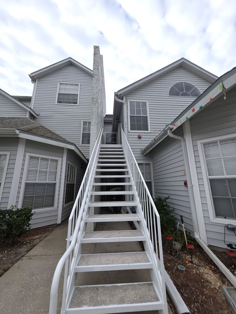 Tampa House: 12219 Armenia Gables Circle