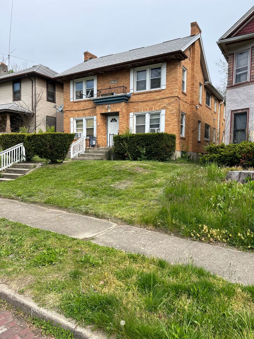 Dayton Apartment: 79 W. Norman Ave.
