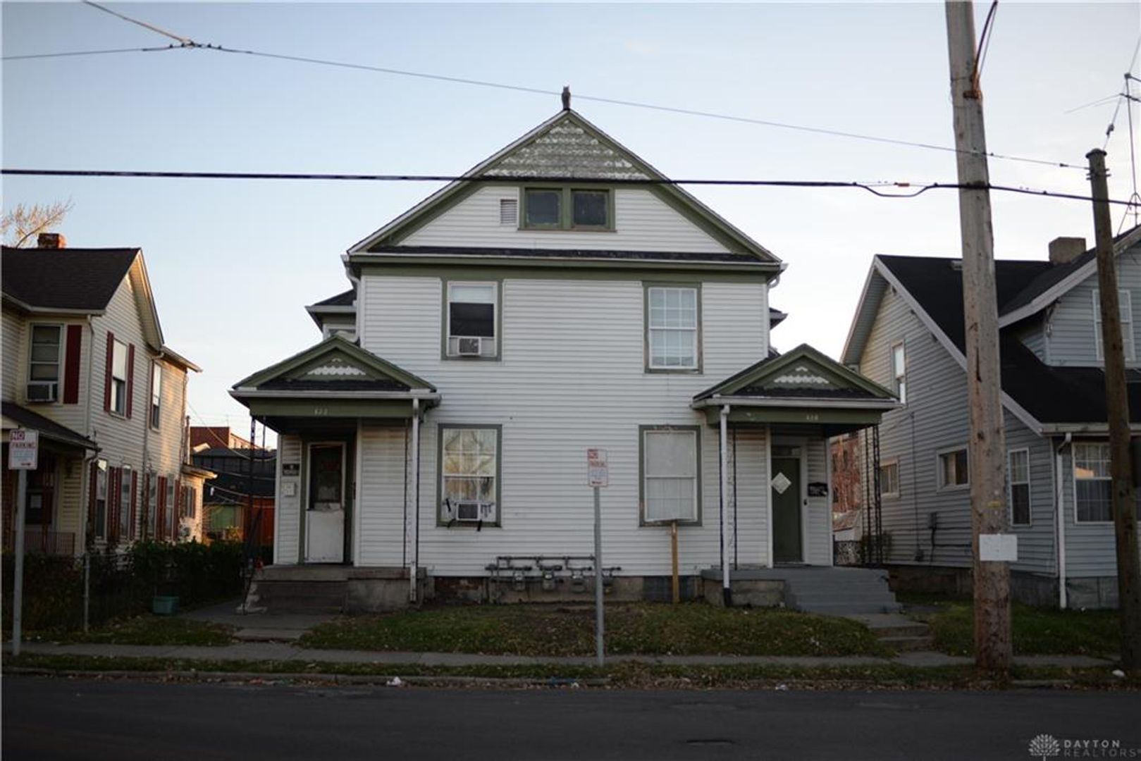 Dayton Apartment: 820-822 Huffman Ave.