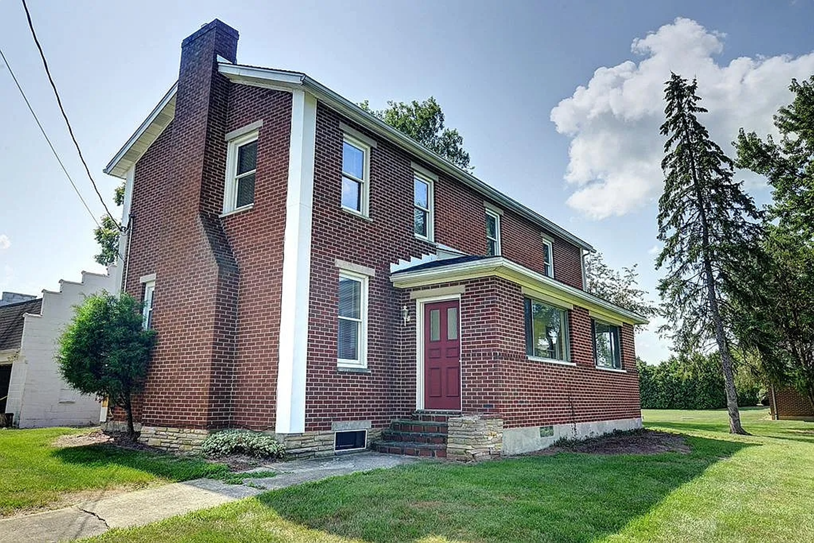 Centerville House: 9556 Kenrick Rd.