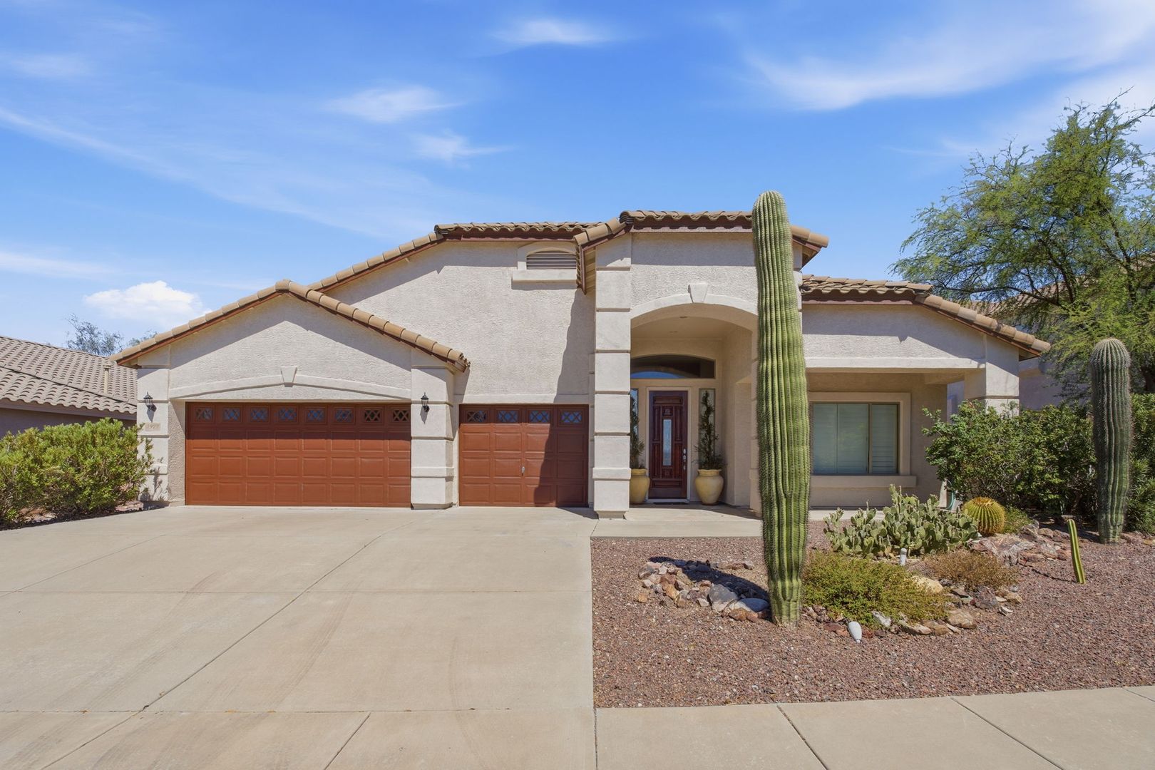 Tucson House: 4927 N. Louis River Way