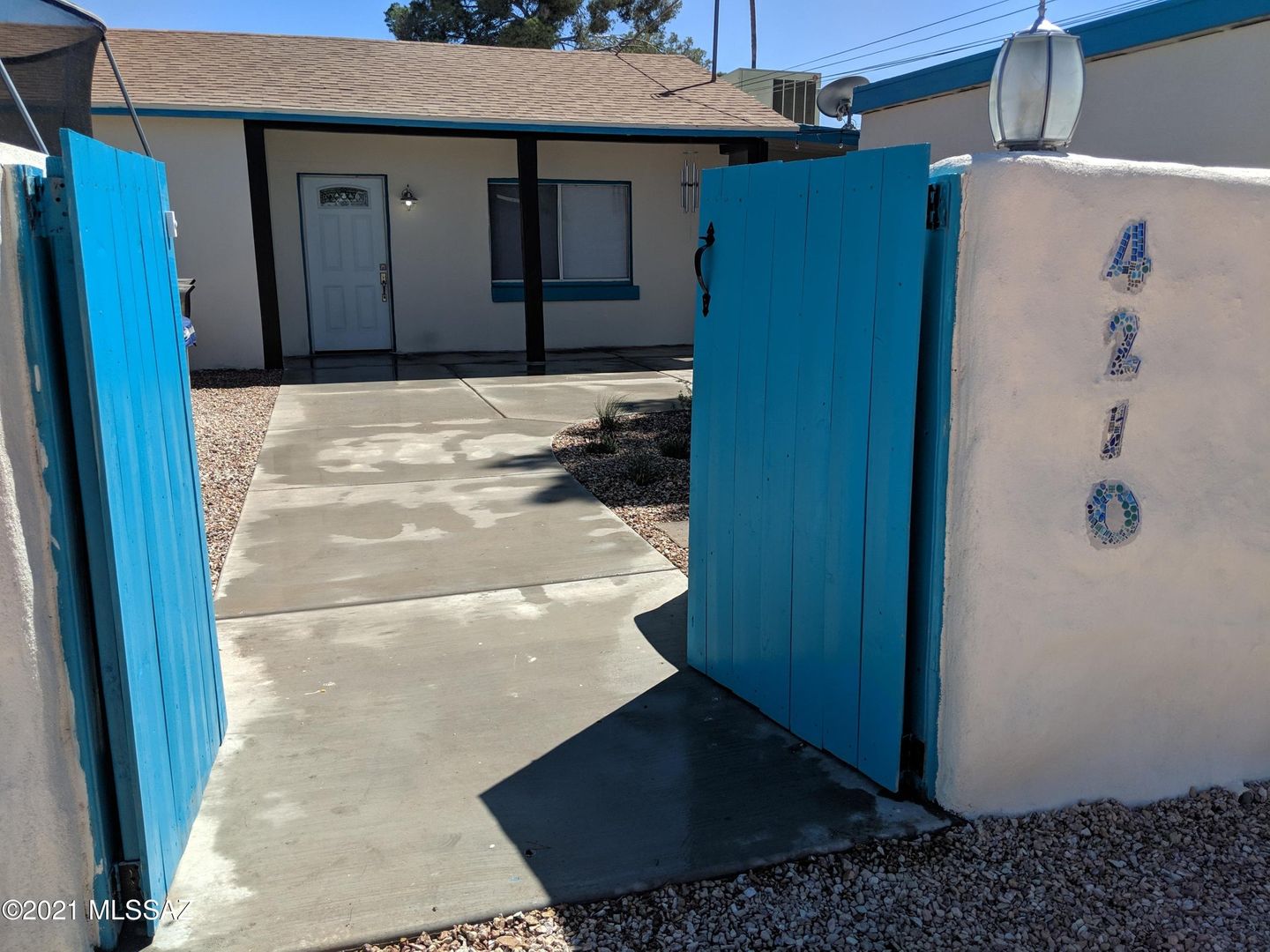 Tucson House: 4210 E Santa Barbara Ave