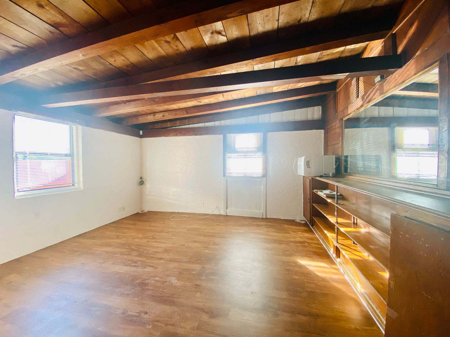 Tucson Apartment: 250 W Laguna St