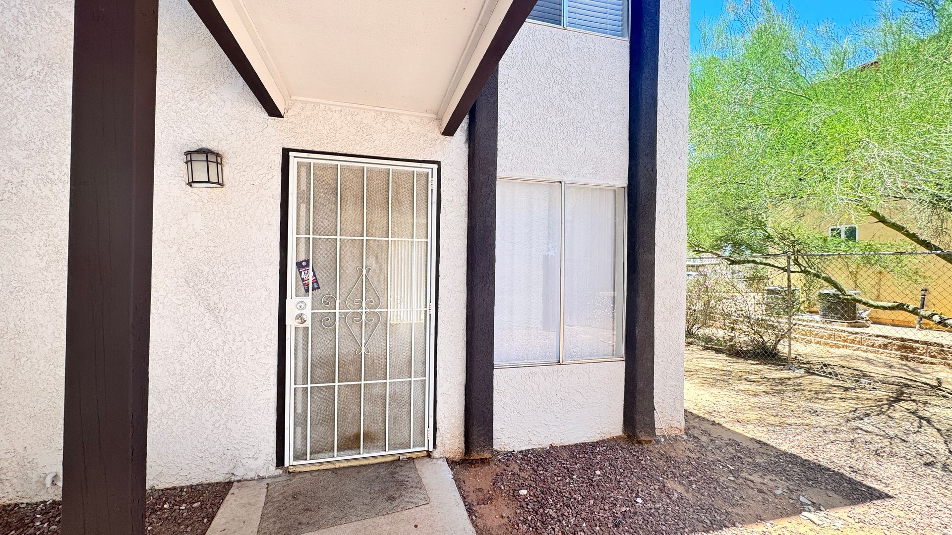 Tucson Apartment: 114 E Mohave Rd