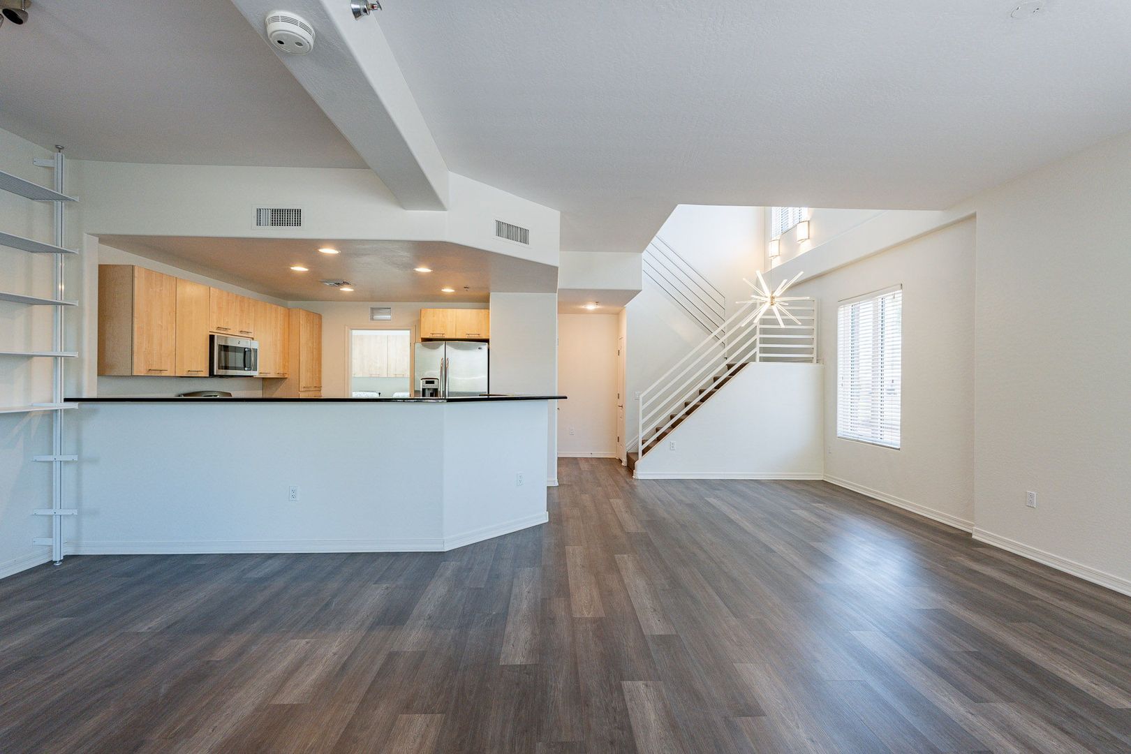 Phoenix House: 16 W Encanto Blvd Unit 130