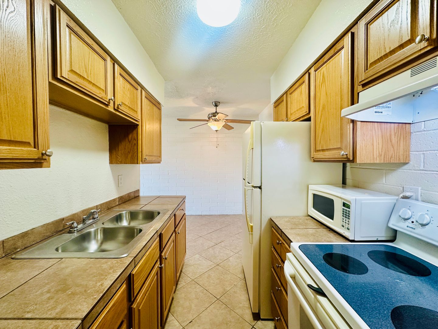 Tucson Apartment: 8750 E. Cooper St