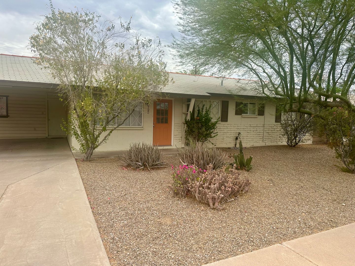 Scottsdale House: 6725 E Sheridan St