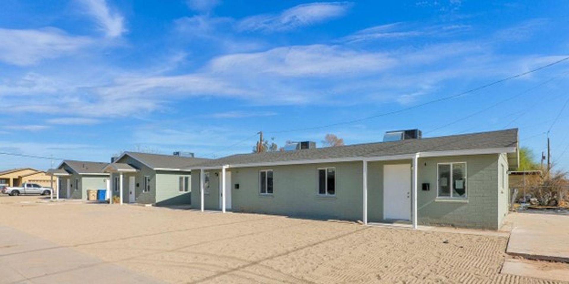 Buckeye Apartment: 202 S. 2nd St