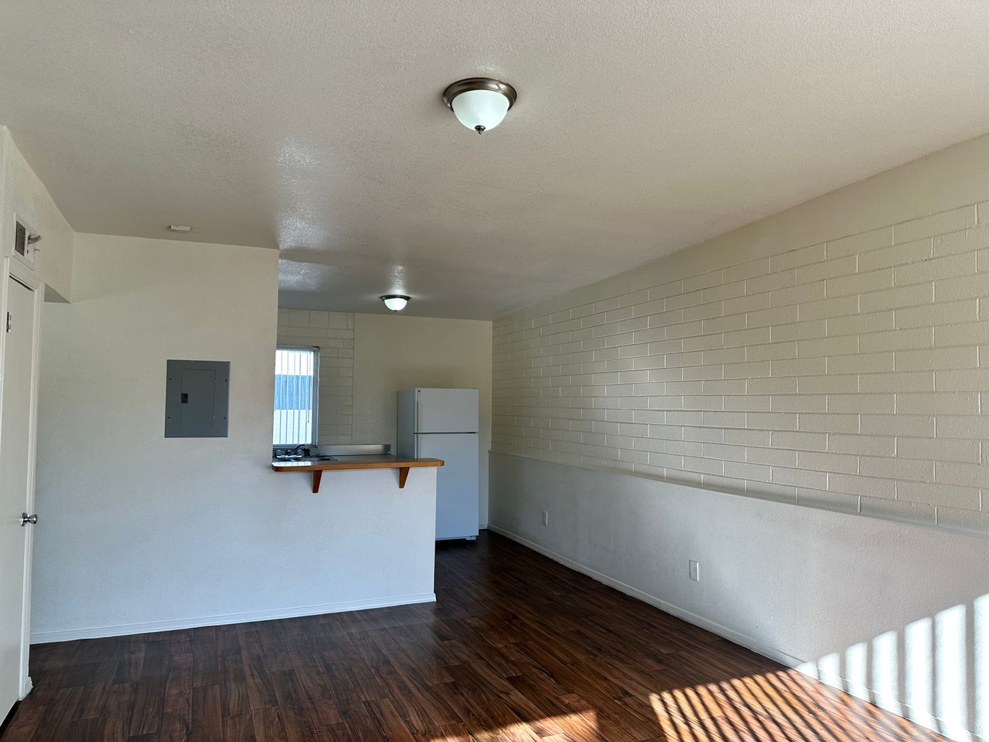 Tucson Apartment: 811 N Alvernon Way
