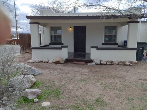 Central- 3bd/1ba single story – photo 1
