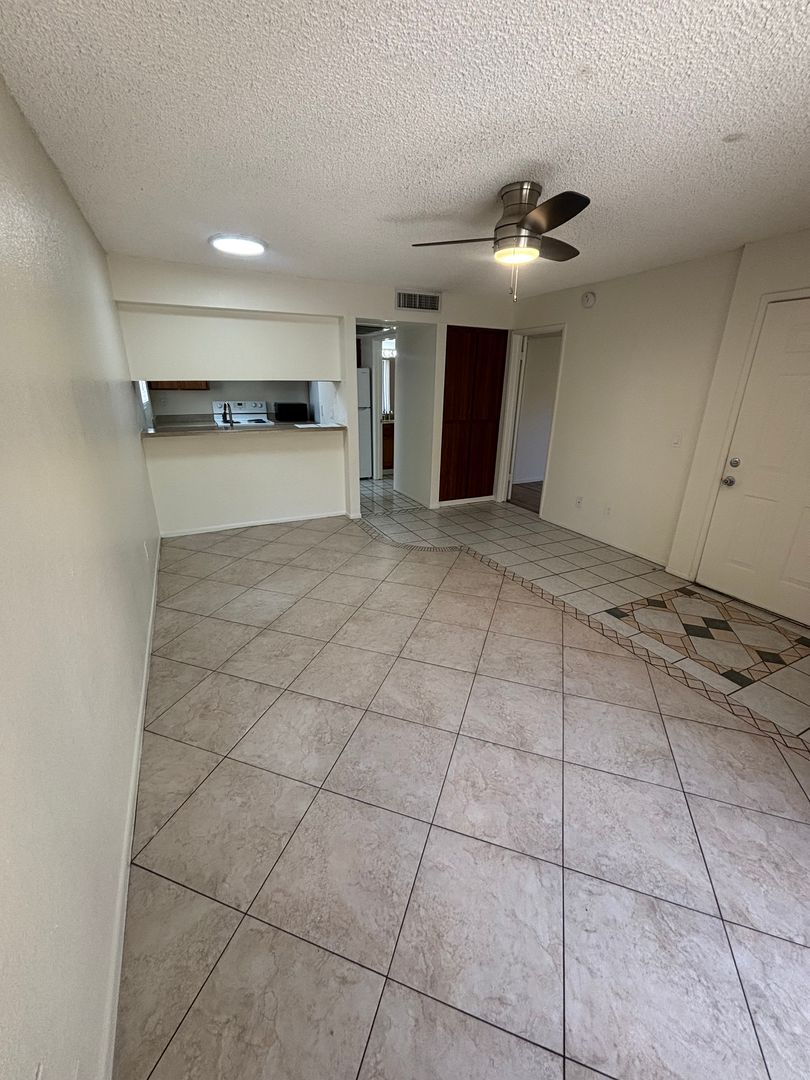 Tempe Apartment: 1201 S Mcclintock Dr