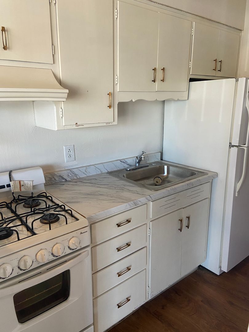 Tucson Apartment: 1302-1350 N Craycroft Rd