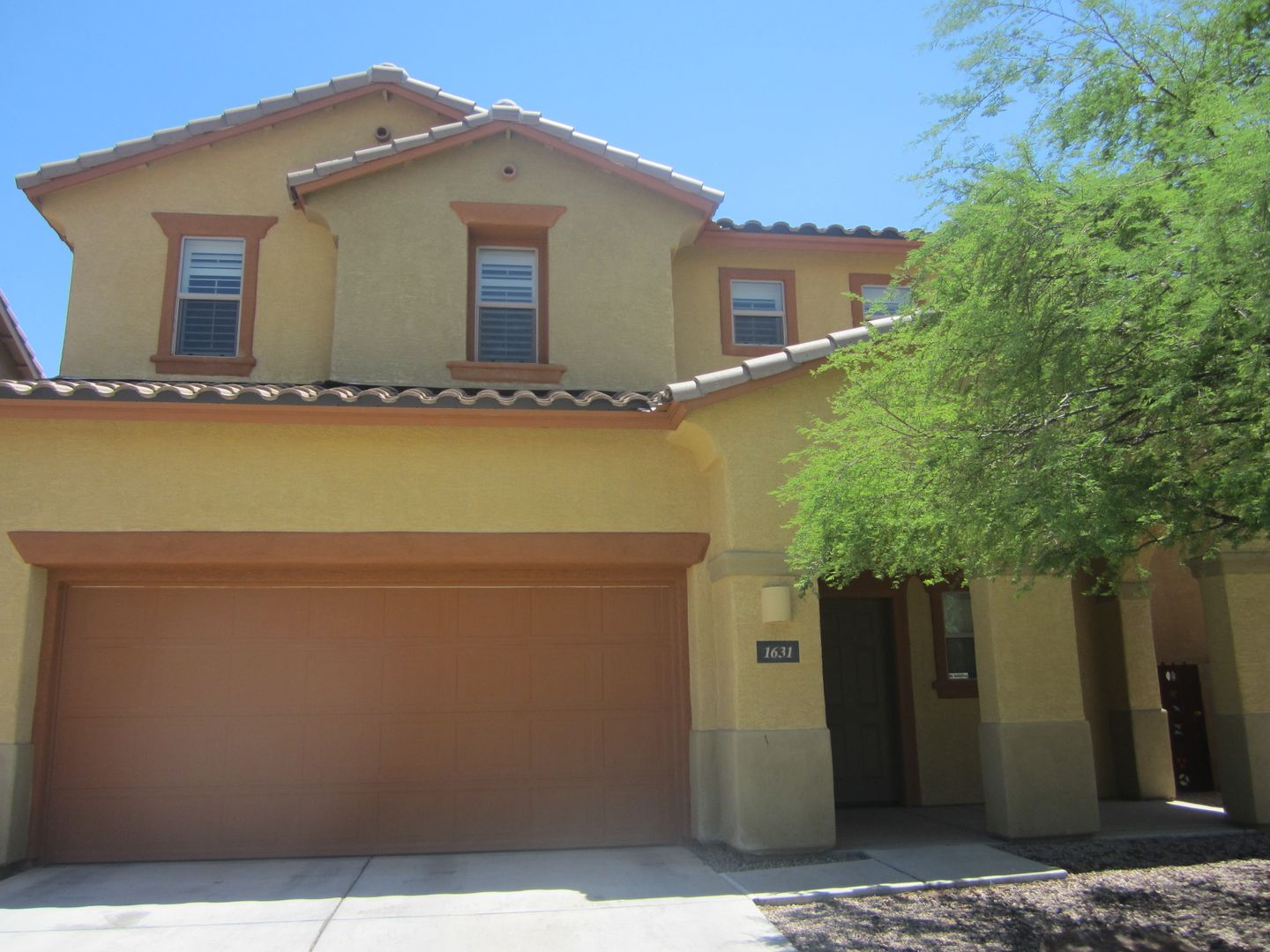 Tucson House: 1631 W Blue Horizon St