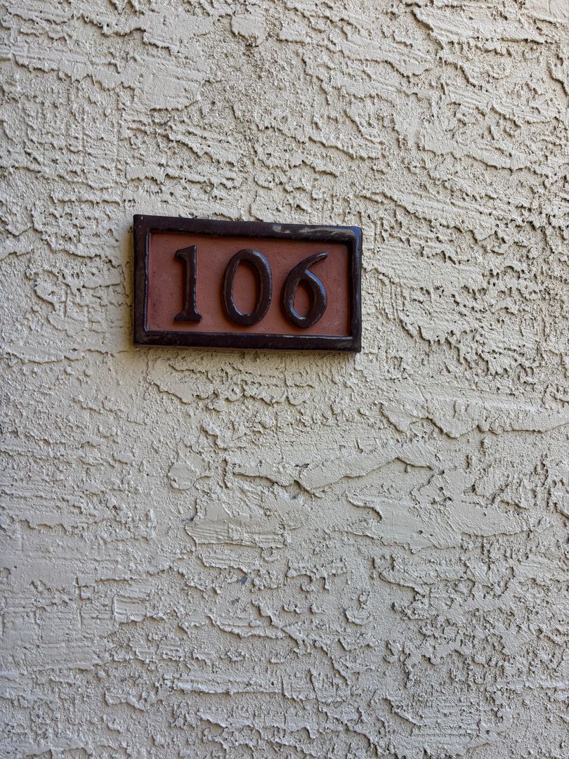 Tempe Apartment: 1201 S Mcclintock Dr