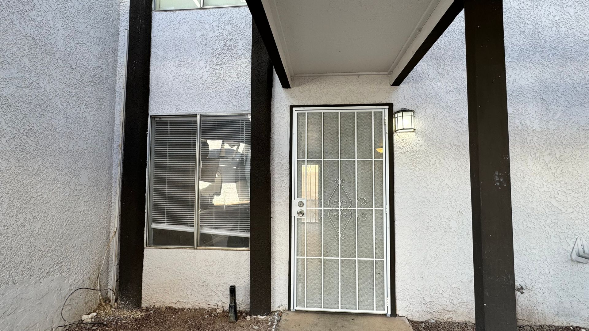 Tucson Apartment: 114 E Mohave Rd