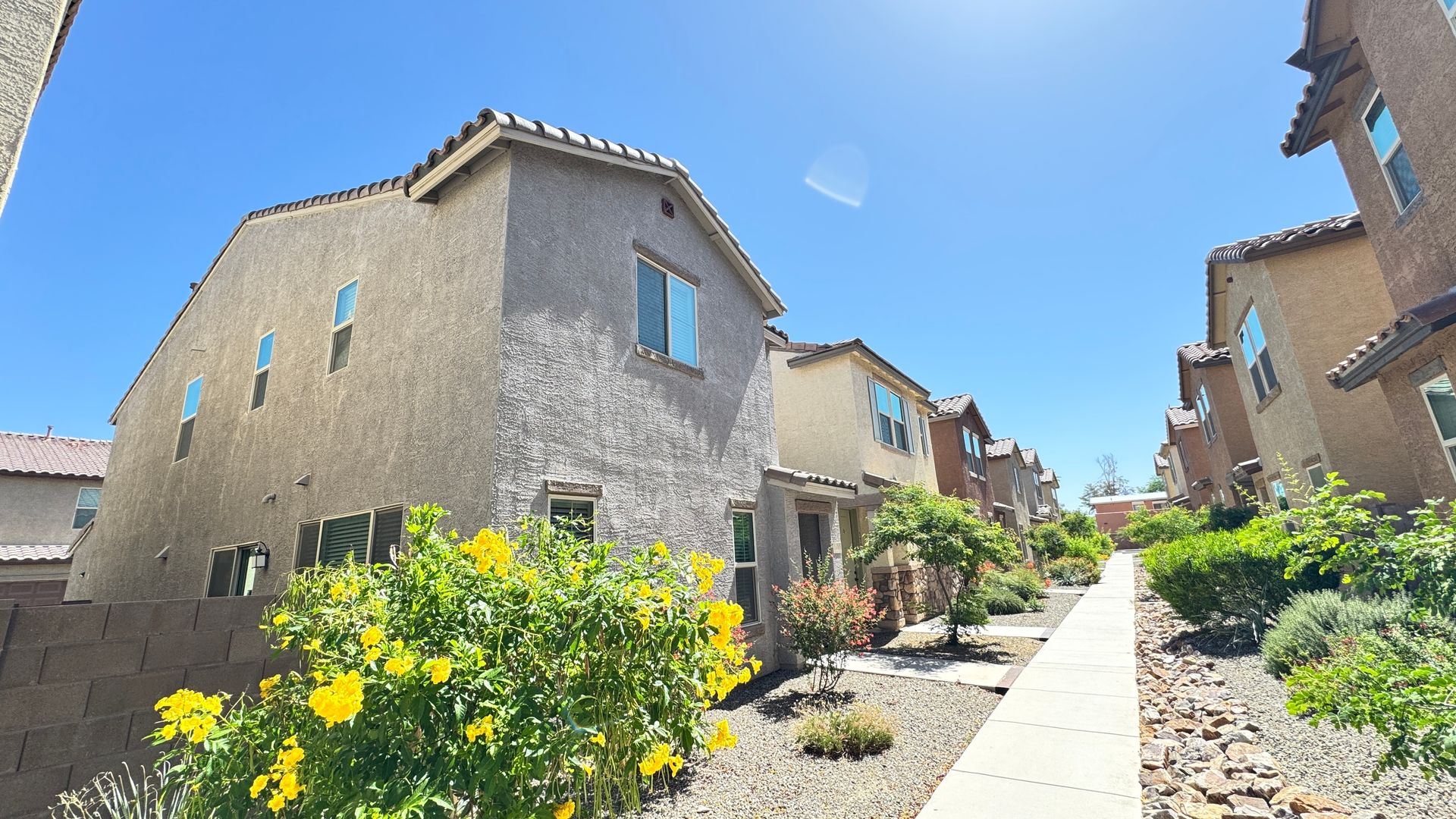 Tucson House: 1108 E. Ascent St