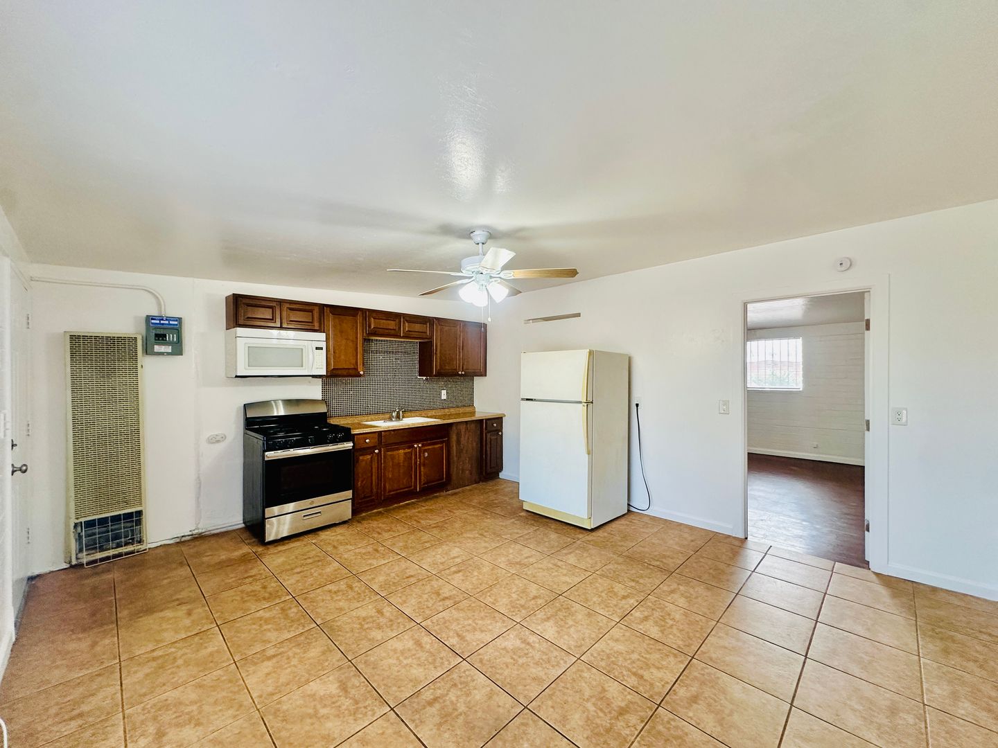 Tucson Apartment: 4215 E Fairmount St
