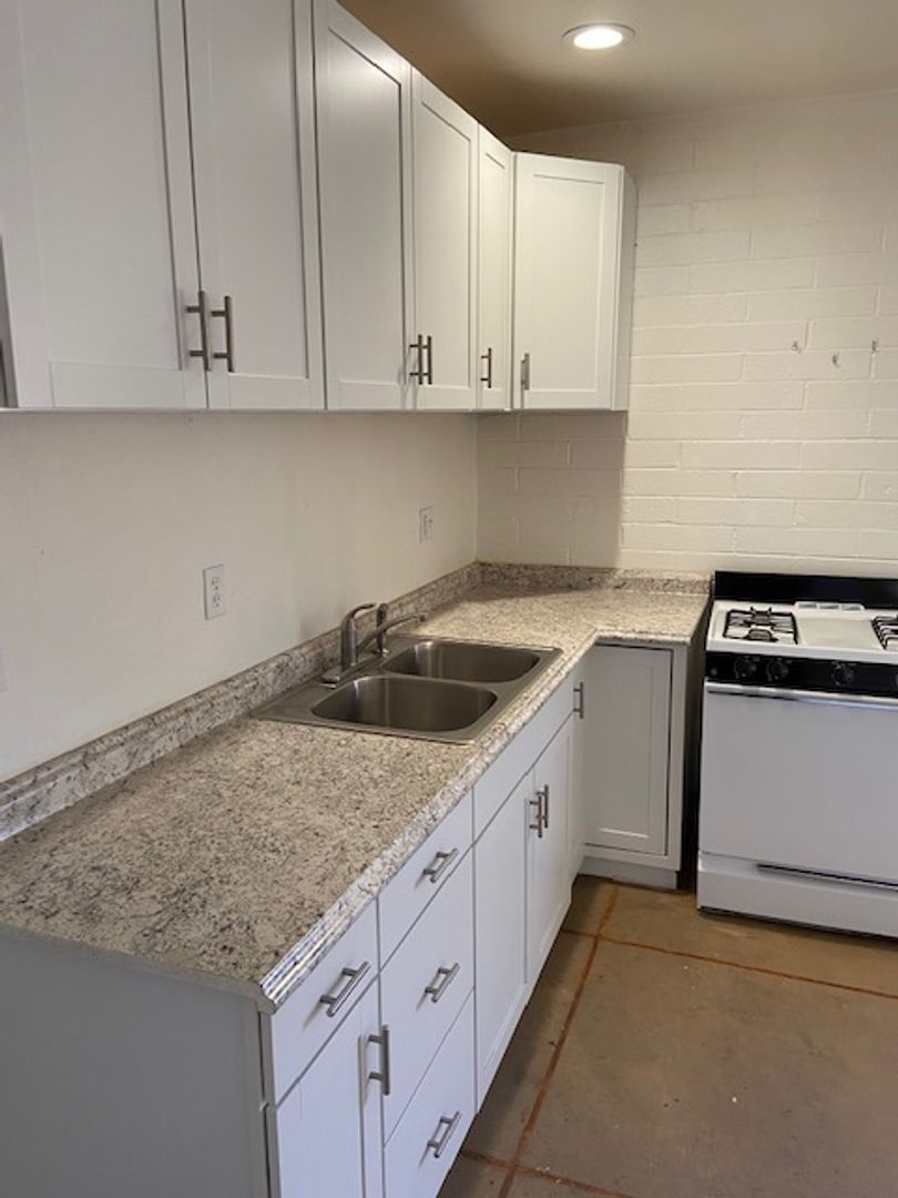 Tucson Apartment: 201-211 W Kelso St