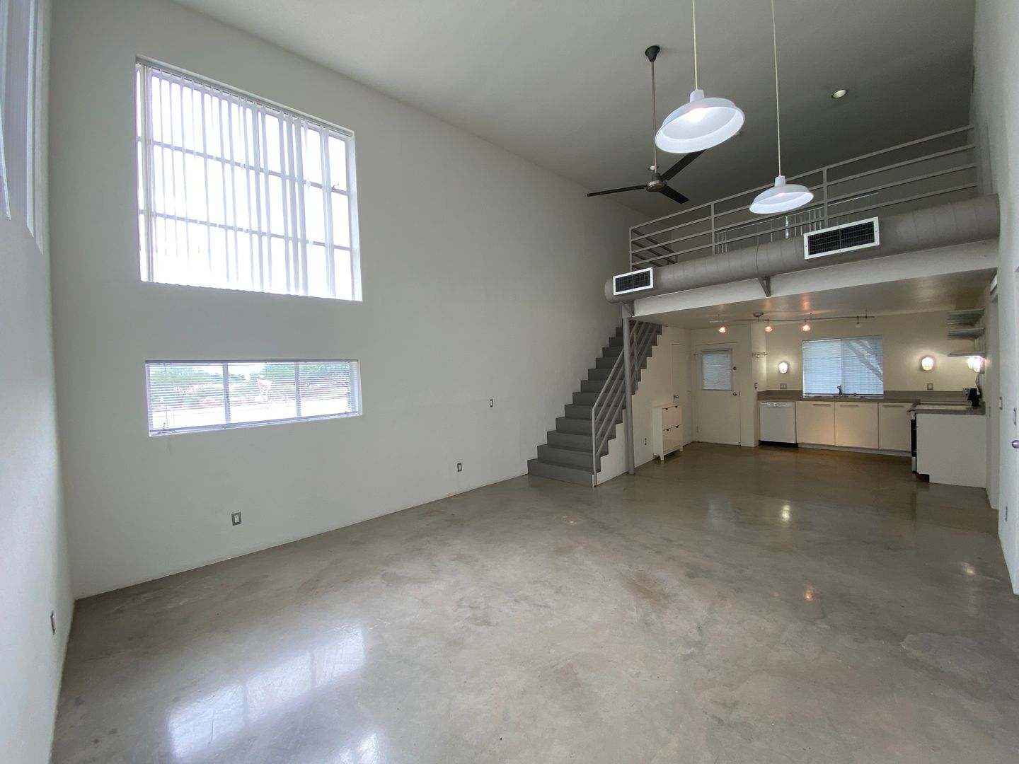 Tucson Apartment: 1250 E Manlove St